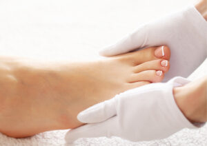 Callen Olive Deluxe Medical Pedicure